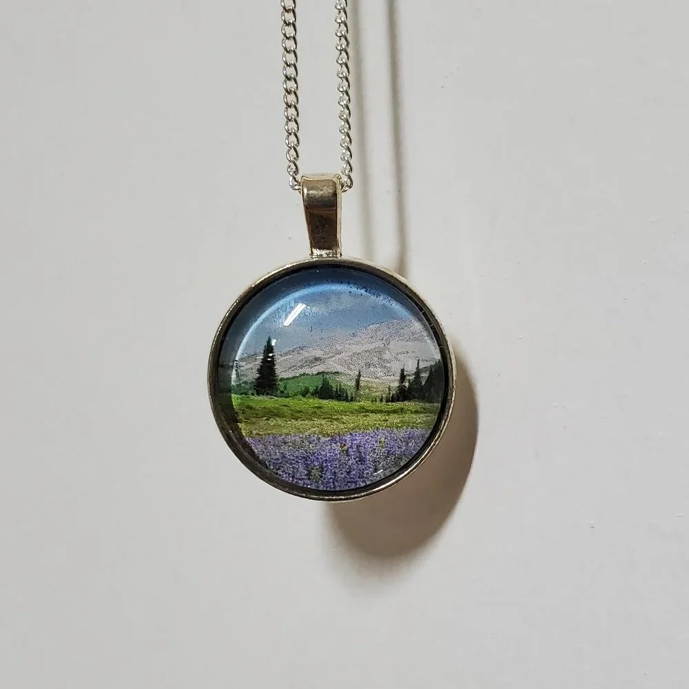Handmade Mountain Meadow Glass Bezel Necklace - Picture 1 of 4